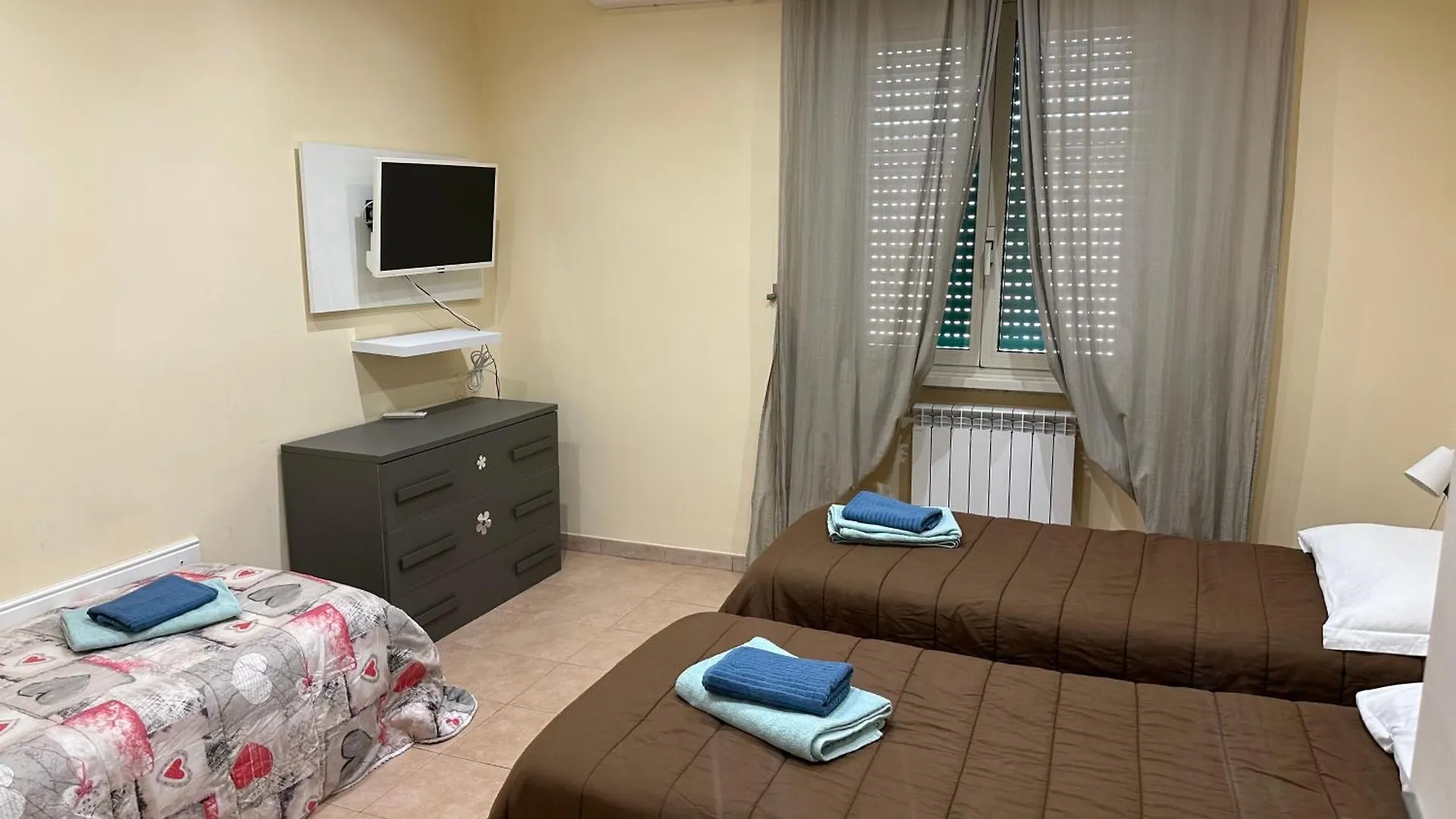 Daire Casa Gemelli Home Roma İtalya
